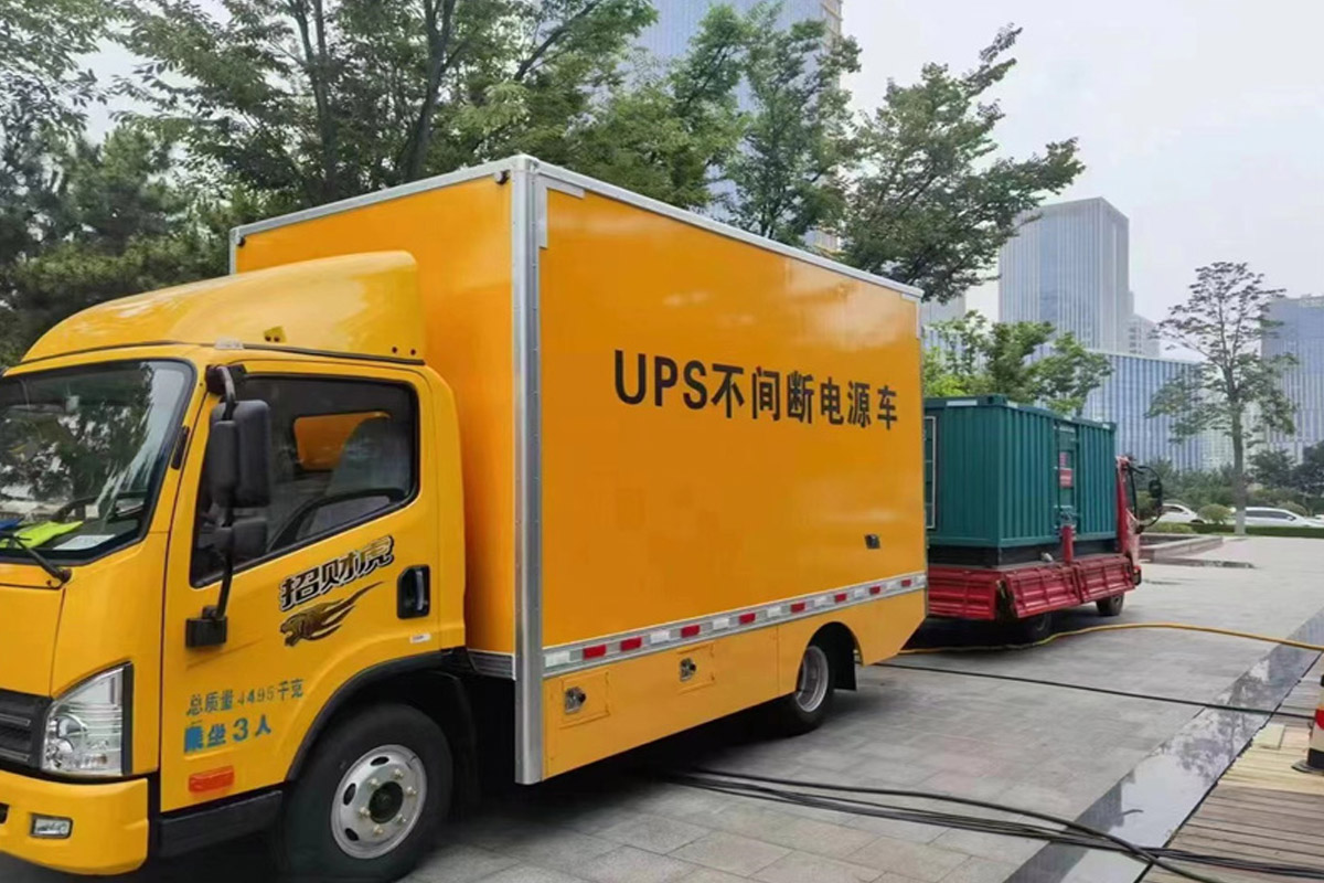 钦南发电机租赁施工现场